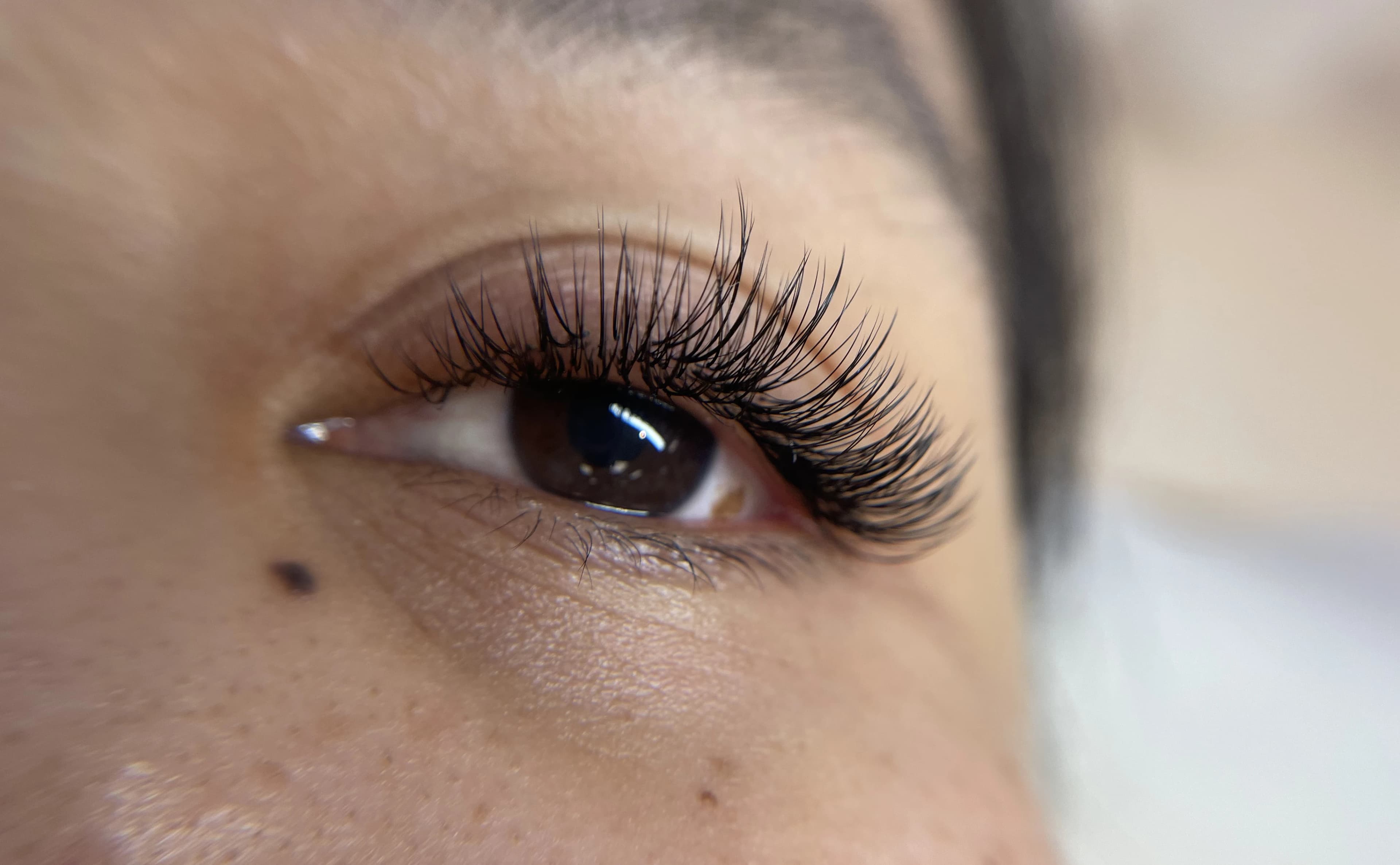 Classic single-lash extensions with clean separation and upward curl on a brown eye at My Beauty Space Mississauga.